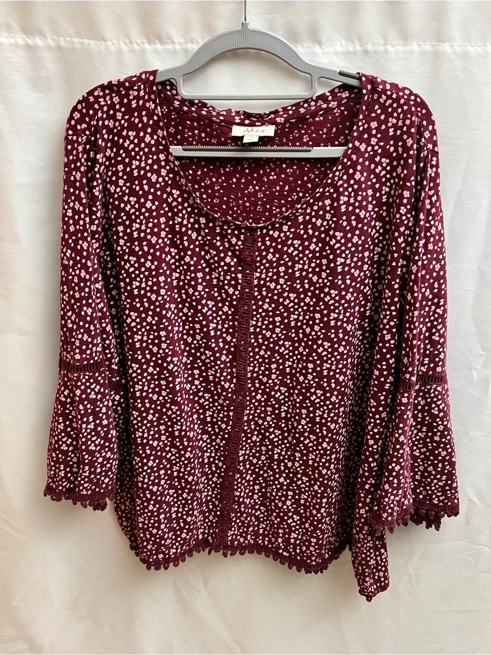 Style & Co 2X Burgundy Pink Floral Bell Sleeve Crochet Trim Blouse